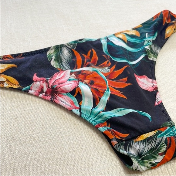 H&M Tropical Print Brazilian Bikini Bottoms - Picture 2 of 7
